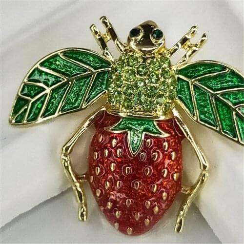Forest Bee Pins Animals Brooches For Women Strawberry Brooches Enamel Lapel Insect Pins Badges Insect Series Statement Jewelry