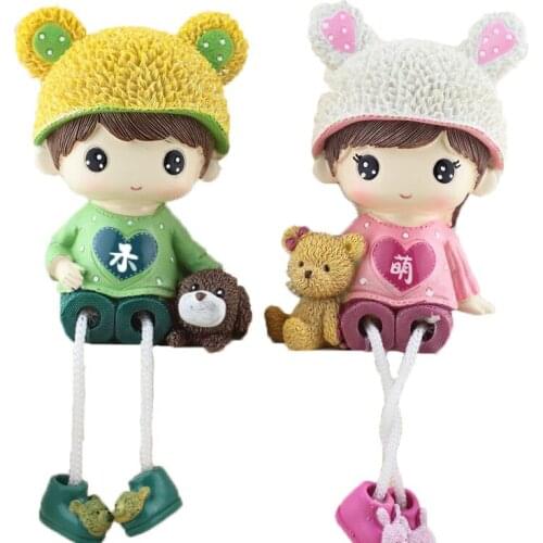 Wedding gift cartoon creativity cute hanging feet couple doll mini chair home decoration wedding gift birthday gift resin crafts