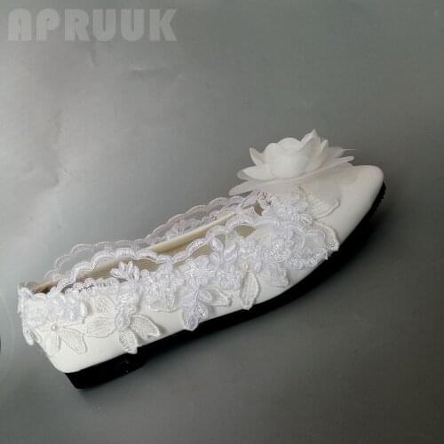 Pure white lace flats shoes women wedding bridal bride plus size white lace pearls flats shoes flower girl ladies party shoe
