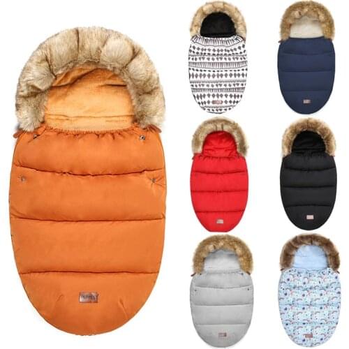 Baby sleeping bag, kick-proof and warmth for infants, thicker quilt for newborns in autumn and winter. Silkworm sleeping bag