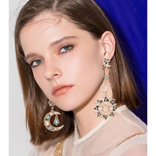 Sun Moon Crystal Long Drop Earrings For Women 2019 New Fashion Rhinestone Asymmetry Dangle Earring Female Wedding Jewelry