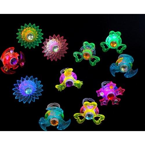 2020 Glowing Rotating Finger Light Ring Neon Party Supplies Concert KTV Decoration Led Festival Accessories Glow In The Dark