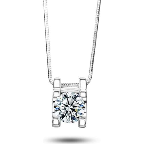 Wedding Gifts Jewelry Real 18K White Gold 1 Carat Round Shape Moissanite Diamond Pendant & Necklace For Women