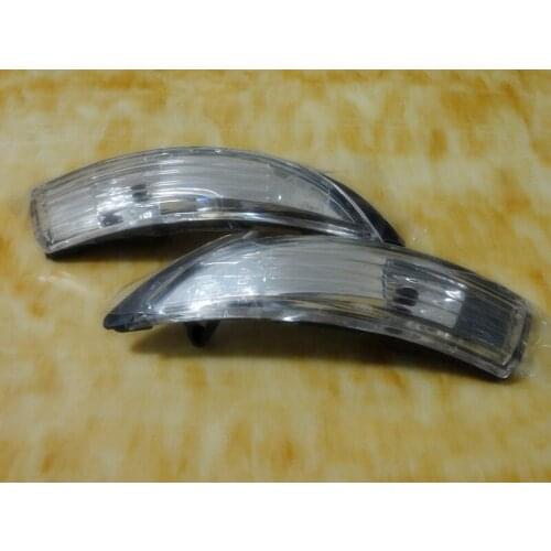 2 Pcs/Pair RH and LH side mirror indicator lamps turn signal lights Without Bulb for Ford Fiesta 2009-2012