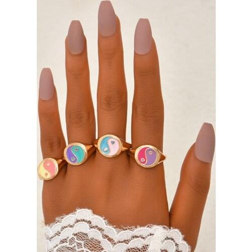 New Fashion And Popular Chinese Style Gossip Dripping Oil Color Retro Women Ring Set KungFu Accessories