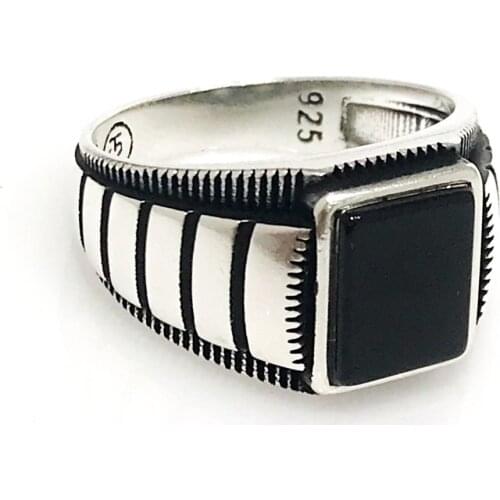 Elegant Polite Embroidered Black Onyx Sterling Silver Men 'S Ring