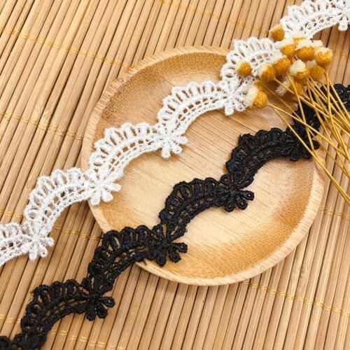 1Yards Latest Sewing Applique Lace Trim Guipure Black White Embroidery Lace Fabric 2CM Ribbon Wedding Dress encaje bordado PL9