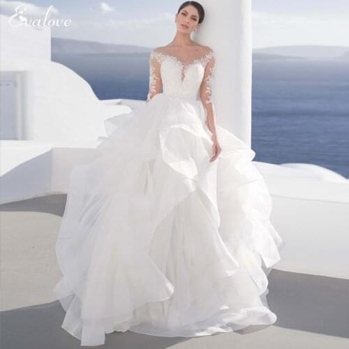 EVALOVE Luxury Scoop Neck Beading Button A-Line Wedding Dress Gorgeous Full Sleeve Appliques Ruched Tulle Bohemian Bridal Gown