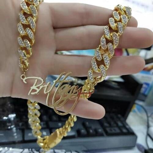 Iced Out Cuban Personalized Custom Name Pendant Necklace Customized Cursive Nameplate Necklace Women Handmade Christmas Gift