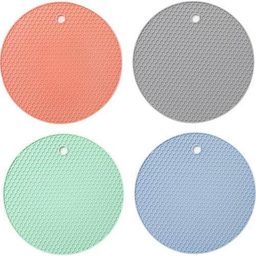 Hot Sale Multi-function Coaster 18cm Round Heat-resistant Honeycomb Silicone Coaster Slip Anti-hot Pad Kitchen Tools