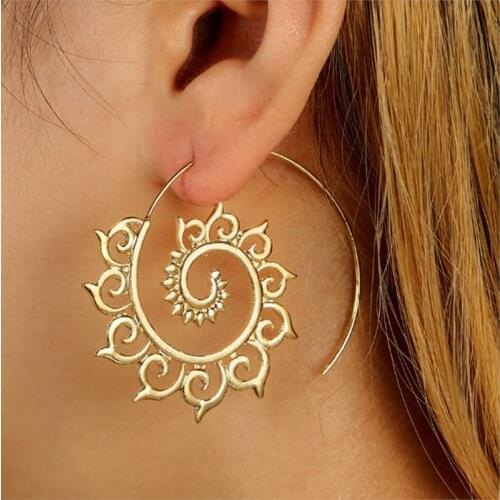 Hollow Ethnic Boho Style Earrings Swirl Gear Golden Silver Color Spiral Peacock Big Pendant Earrings Ladies Pendant Jewelry Gift