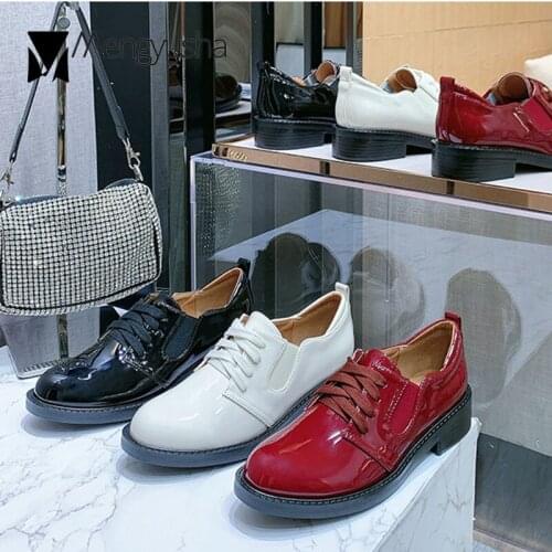 Japanned Leather lace up oxford shoes women retro round toe flats woman med heels small leather shoes shiny elastic band loafers