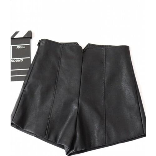 Pu leather shorts Ladies 2019 new autumn and winter wear short leather sexy high waist sexy primer