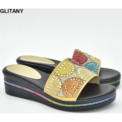 2021 Summer Women Crystal Slippers Glitter Flat Soft Bling Female Candy Color Flip Flops Indoor Ladies Slides Rhienstone Pumps