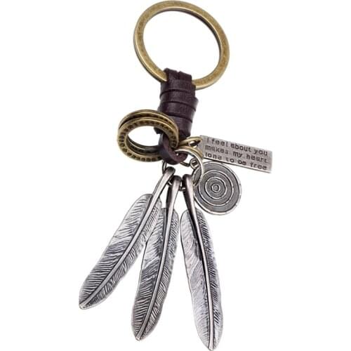 Vintage Pendant Hand Woven Leather Keychains for Men Car Key Chain Women Tassel Feather Keyring Charm Jewelry Friends Gift