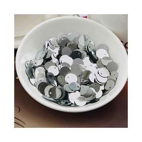 360pcs Large Round Sequins 20mm PVC Sequin Flat Round Paillette Hologram Sequins Decoration With Side Hole Silver Confetti