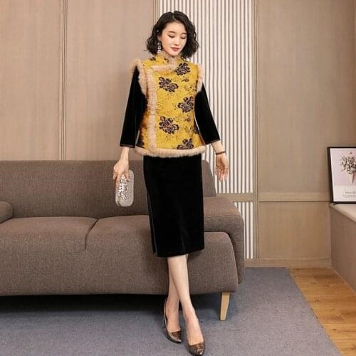 Chinese New Year Clothes For Women Thicken Velvet Vest Cheongsam Top Tang Suit China Clothing Style Ladies Chinese Tops FF2551