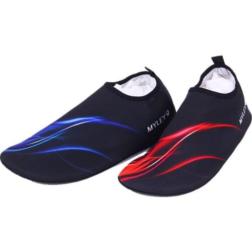 Outdoor Aqua Shoes Women Men Soft Beach Barefoot Water Sports Shoes Upstream Diving Skiing Swimming Shoes Gym Fitness Footwear