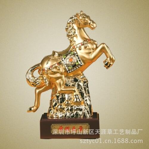 Shenzhen factory resin Lucky immeasurable future horse ornaments small crafts processing wholesale home furnishings