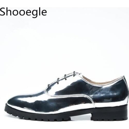 Silver Patent Leather Men Shoes Lace up Anti-skid Oxford Mirror Leather Camping Flats Fashion Men Dress Shoes
