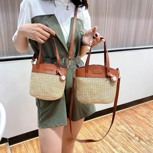 Women Straw Bucket Bags PU Leather Shoulder Bags 2021 Knit Splicing Crossbody Bags Handmade Rattan Summer Beach Travel Handbag