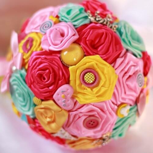 Kawaii candy-colored bridal bouquet custom ribbon roses wedding bouquet Bridesmaid sisters Bride 's Bouquet Free shipping