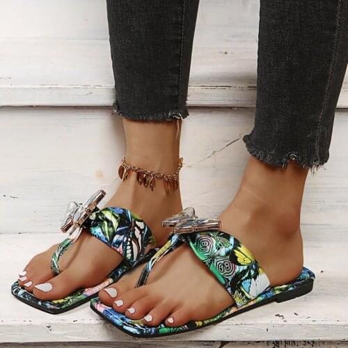 Flip Flops Womens Summer Sandals Large Size Beach Shoes Woman Crystal Bow Flip Flops Slipper Women Flat Summer Slippers