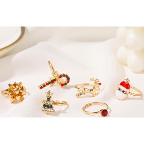Adorable 6Pcs/Set Beautiful Christmas Tree Snowman Reindeer Rings Alloy Christmas Santa Rings Anti-deformed for Gift