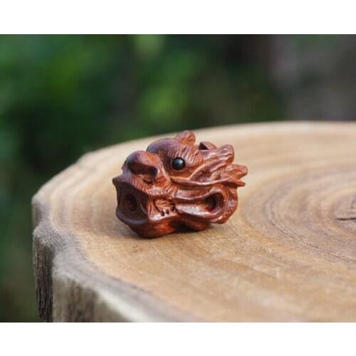 Natural Red Sandalwood Carved Dragon Head Guru Bead Tiny Charms Mala Beads Japa Bead Bracelet Jewellry Findings DIY Accessories