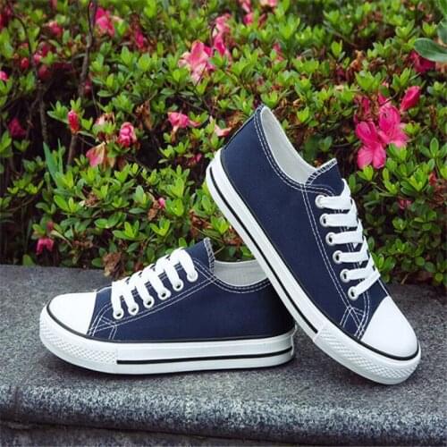 New girls sneakers fashion shallow mouth light and comfortable non-slip low-cut flat casual large size couple shoes shoes women