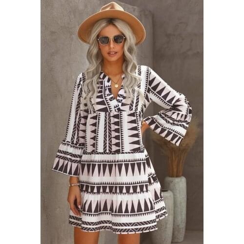 Womens Trumpet Sleeve Deep V-Neck Printed Loose Pleated Short Skirt New Casual Long-Sleeve Dress