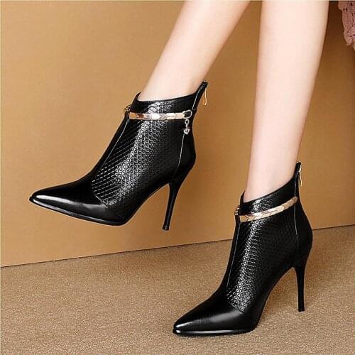 2021 New Women Boots Ankle Boots PU Leather Zipper Women Booties High Heels Autumn Winter Boots Women Shoes White Black