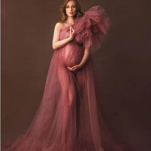 One Shoulder Tulle Maternity Celebrity Gowns Ruffles Plus Size Bridal Sleepwear Bathrobes Nightgowns Tiered Robes