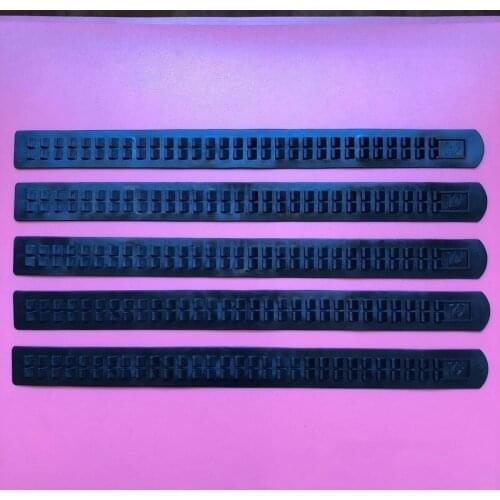 Plastic Teeth Length 19.8 Centimeter on 30 Teeth New Material Environmentally Friendly Material Suitable for MENS Leather Belt