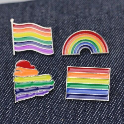 Rainbow Pins Badges for Clothes on Backpack Zinc Alloy Round Badges Metal LGBT Accessories Pride Pin Bisexual Badge