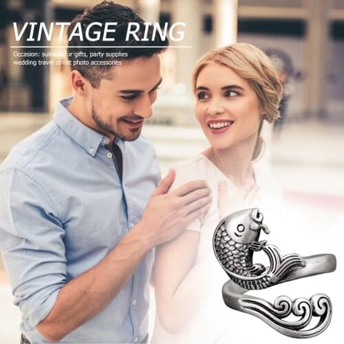 Women Vintage Alloy Opening Ring Adjustable Thimble Yarn Guide Crochet Loop