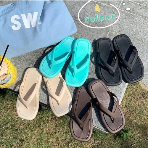 2021 Summer New Fashion Brand Slippers Female Outdoor Simple Flip-Flops Korean Version Of Non-Slip PVC Lazy Slippers Lightweight