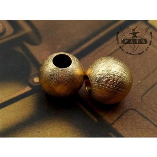 1 Piece Handmade Solid Brass Knife Round Pendant Bead EDC Paracord Bead for Keychain Pendant,Knife Lanyard,Zipper Pull