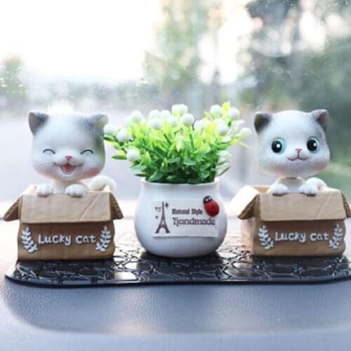 Car Ornament Cute Shaking Head Cat Automotive Dashboard Decor Ornament Toys Gift Car Accessories Interior Doll Auto Decoration