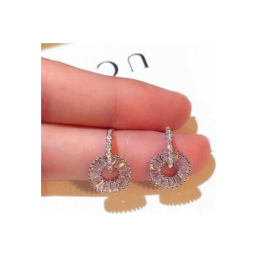 2021New Korea Fashion Temperament Super Bling Round AAA Zirconia Earrings for Women Birthday Gift for Female Jewelry Wholesale