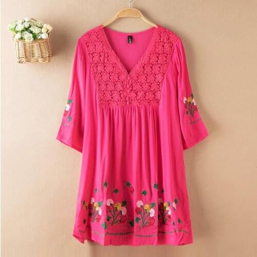 New Women Loose Cotton Tees Summer Vintage Embroidery Short Sleeve Plus Size T-shirt Middle-aged Women Casual Fashion Tops L214