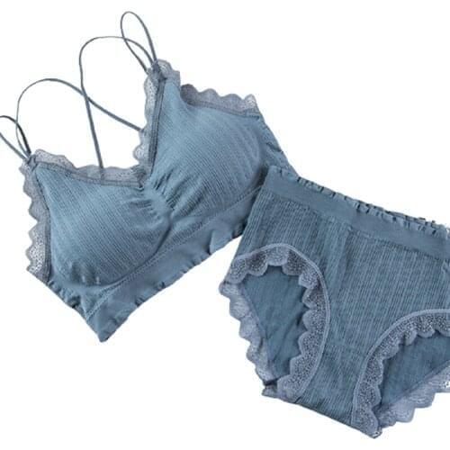 2021 Summer No steel ring ruffled bra set Sexy V-neck lace beautiful back underwear set