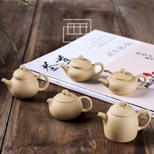 Creative purple sand small teapot, personalized teapot, tea ceremony tabletop can raise small tea pets, tea play decorations