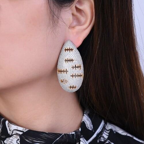 LARRAURI Trendy Elegant Women Earring African Nigerian Dubai Style Egg Shape Big Stud Earrings Women Prom Party Jewelry Earrings