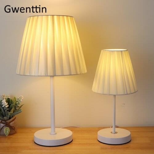 Simple Table Lamps Desk Light for Bedroom Bedside Lamp Modern Fabric Standing Light Fixtures Ins Nordic Home Decor LED Luminaire