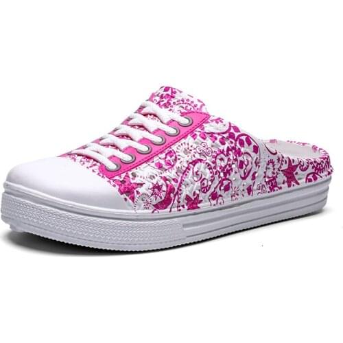 Summer Women Beach Shoes Sandals Flower Design Hole Shoes Male Shoes Clogs Sandalias Hombre Sandles Women Slippers Size 36-41