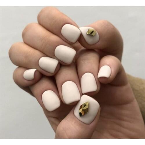 Matte white pure color with rhombus rivet decoration 3d fake nails cute false nails lady full nail tips Nail art