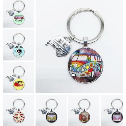 Popular New Vintage Car Peace Sign Van Bus Keychain with Car Pendant Personality Male and Female Keychain
