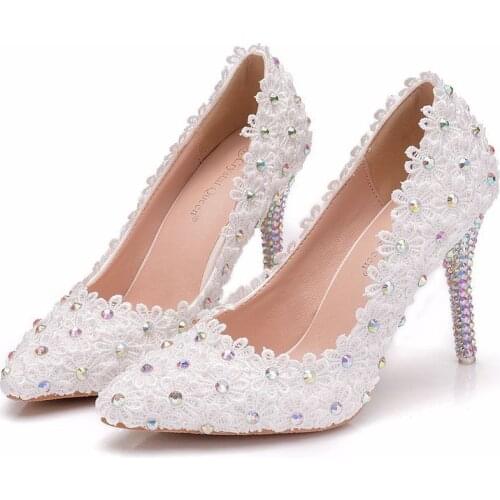 Women Pumps Fashion High Heels Shoes Lace pearl Pointed Toe Thin Heels 9CM Fashion Delicate Sweet Wedding Dress Shoes