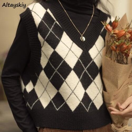 Sweaters Vest Women Argyle England Style Crop Knitting V-neck Elegant All-match Retro Autumn Preppy Trendy Female Clothing Warm